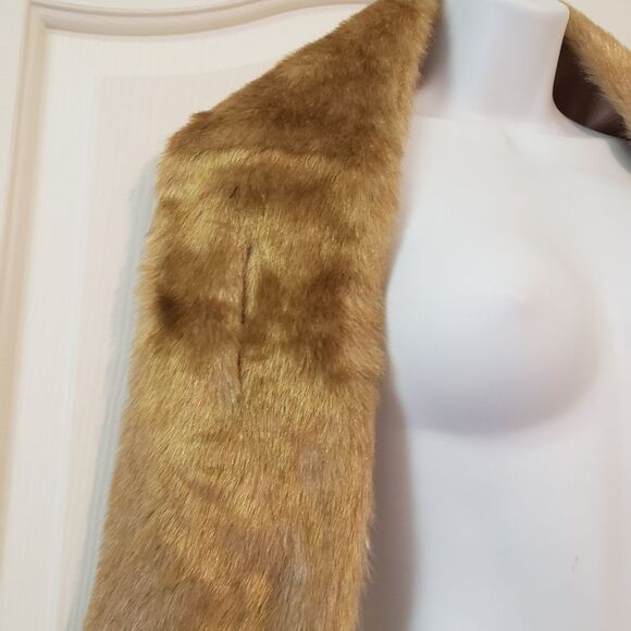 Westbound Faux Fur Scarf - Picture 3 of 6